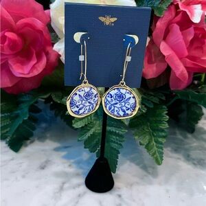 ST THOMAS Blue and White Floral Tile Earrings.